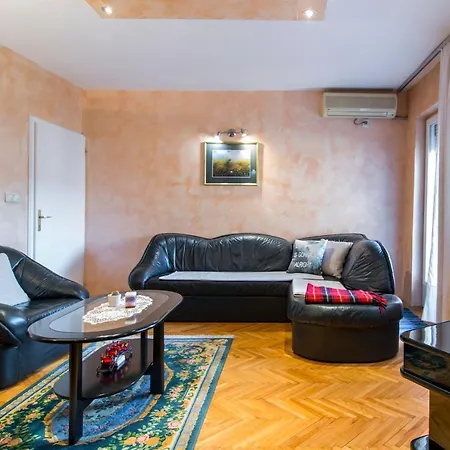 Apartment City Center Novi Sad Exteriör bild
