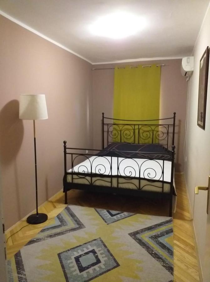 Center Apartment Novi Sad